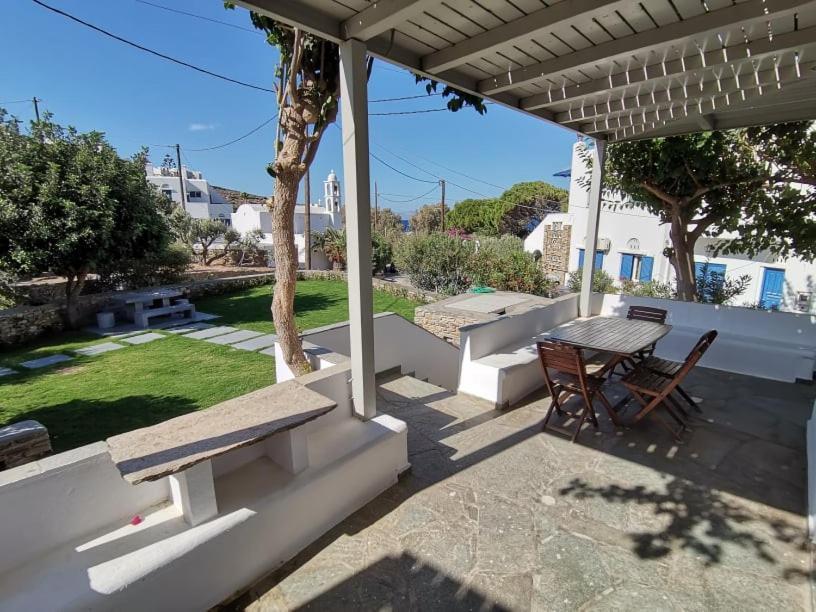 Elia Apartments Agios Romanos Exterior photo
