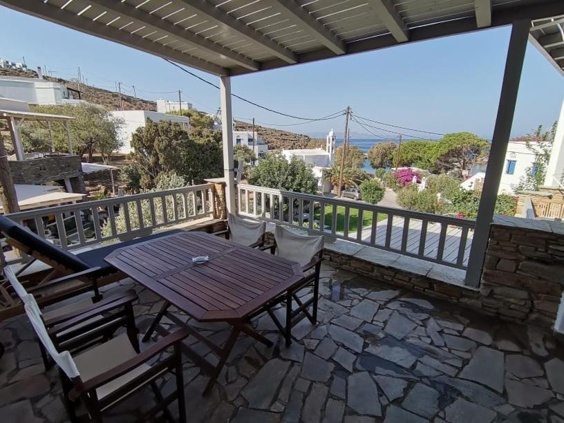 Elia Apartments Agios Romanos Exterior photo